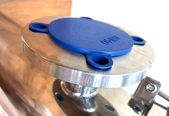 cartridge filter housing